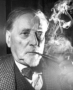 Essays compton mackenzie 06 picture