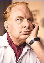 L Ron Hubbard's picture