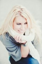 Rachel Van Dyken's picture
