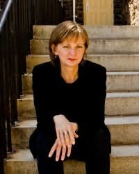Paula Altenburg's picture