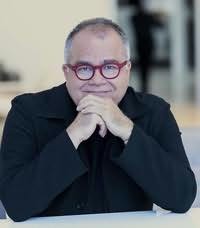 Armando Lucas Correa's picture
