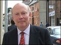 Julian Fellowes's picture